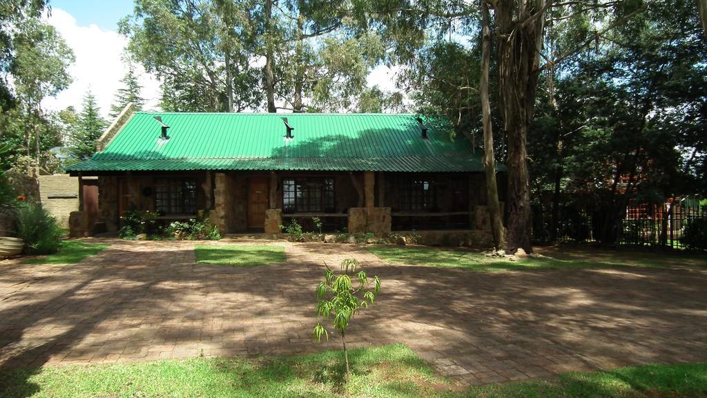 Kliphuisjes Hotel Dullstroom Exterior photo